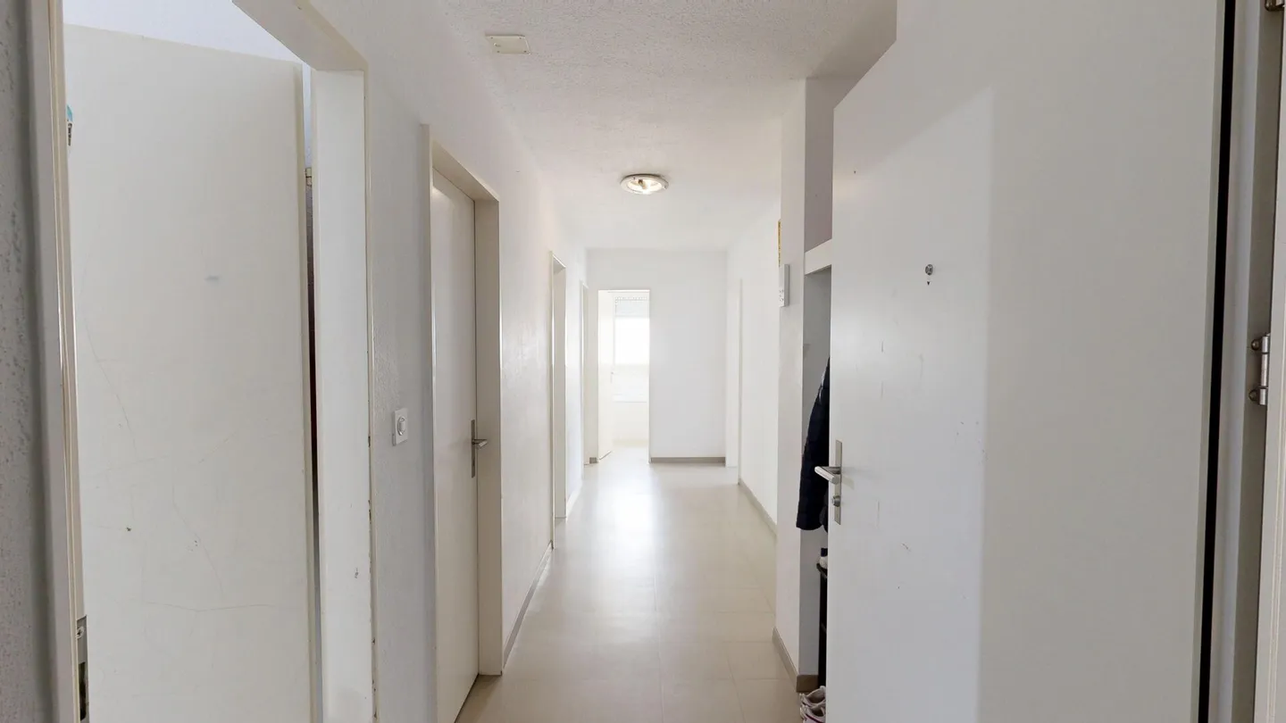 Your new home in Lucerne: Comfortable 3.5-room apartment with balcony - Photo 9 of 10