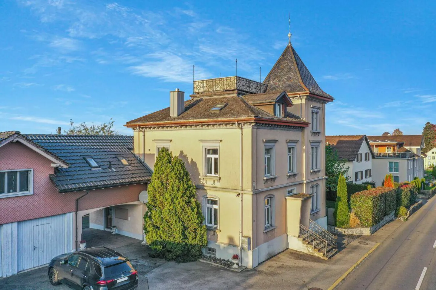 The "Friedegg" – Your Unique Home with History, Charm, and Plenty of Space to Live - Photo 3 of 27