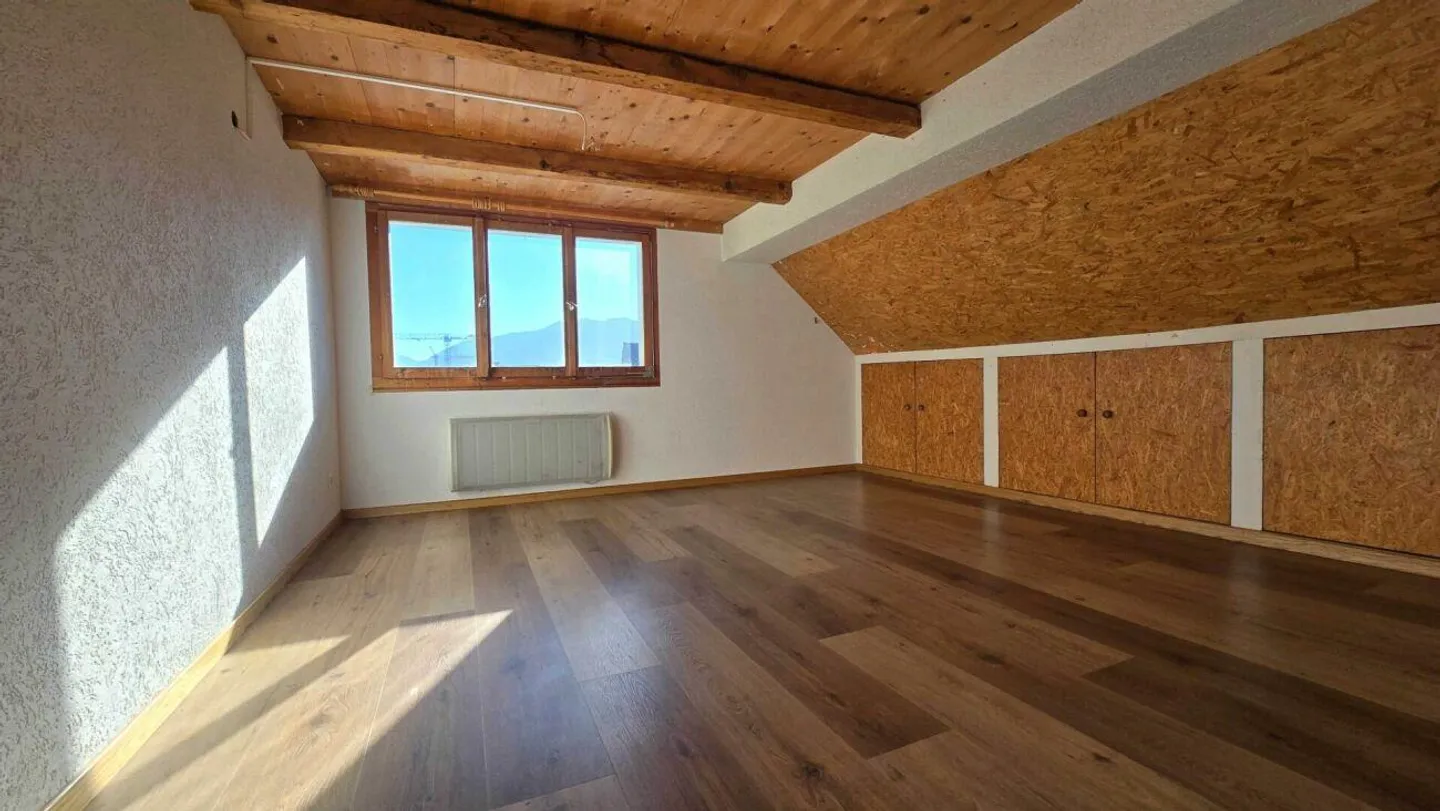 Single-family house with studio - Photo 6 of 15