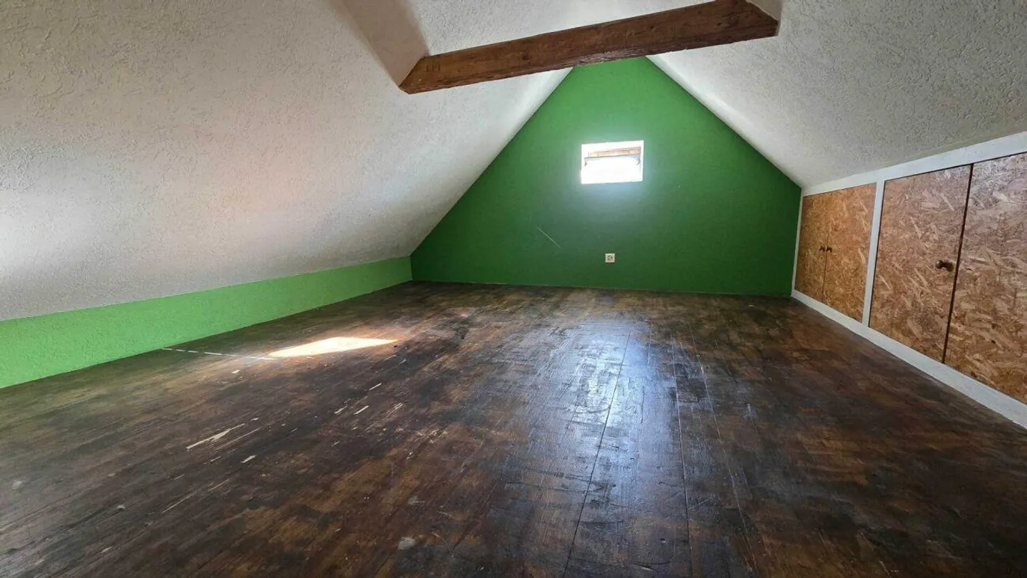 Single-family house with studio - Photo 8 of 15