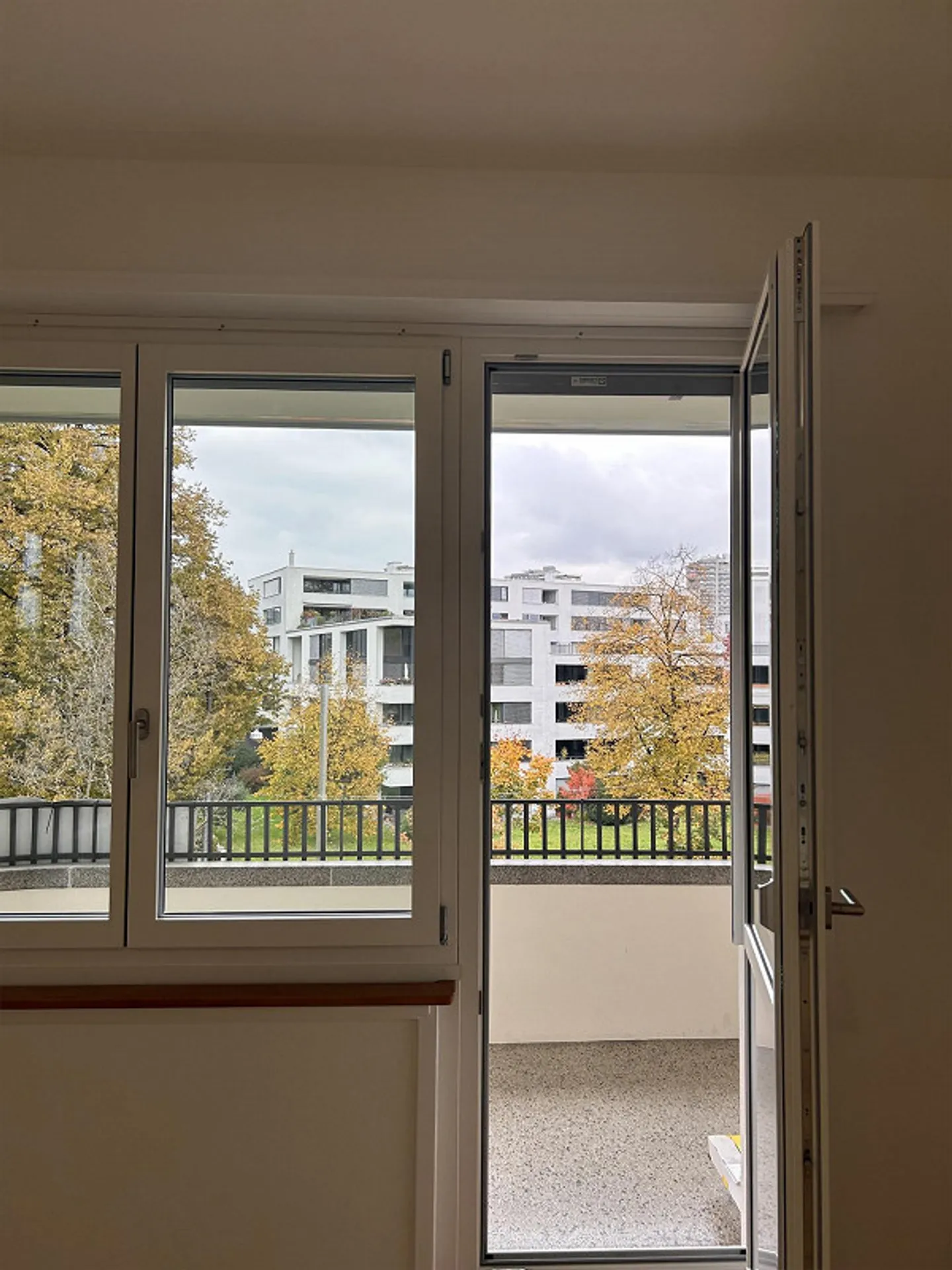 Appartement 3 pièces rénové dans le quartier Elfenau pour première location - Photo 17 sur 20