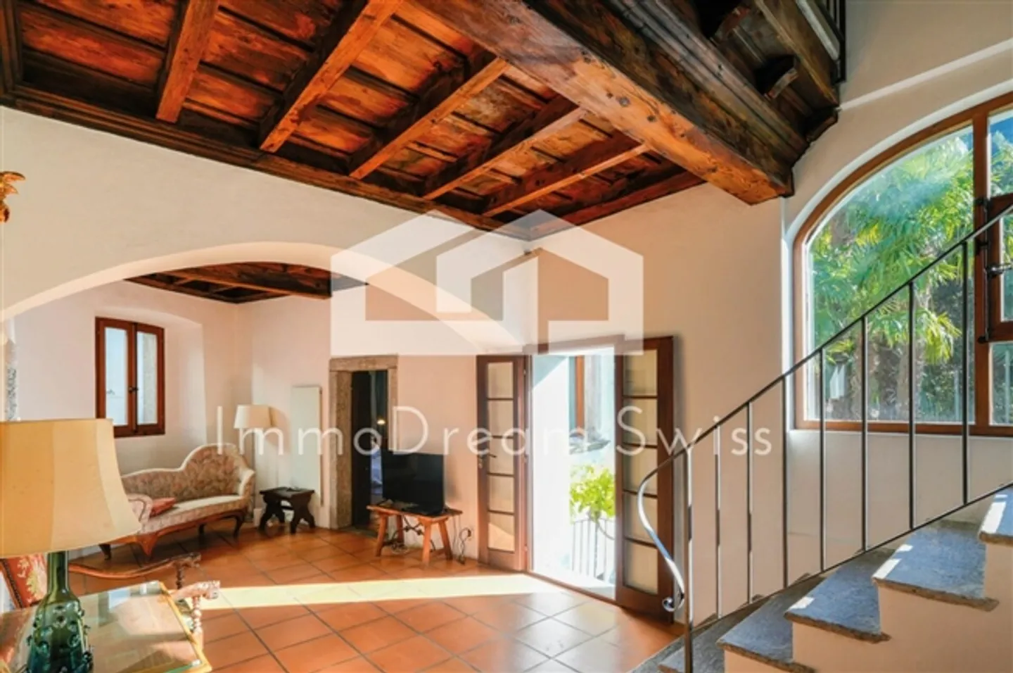 Patrician House from 1680 with Romantic Courtyard, with Second Home Permit - Photo 6 of 13