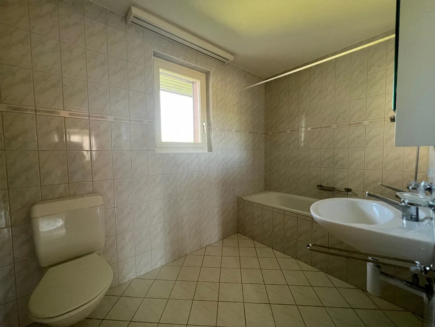 Wunderschöne 4-Zimmer-Duplexwohnung in ruhiger Lage mit Terrasse - Sonderangebot auf ... - Foto 6 von 13