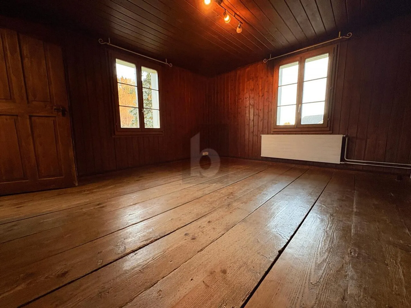 SPACIOUS WITH LOTS OF SPACE - Photo 5 of 6