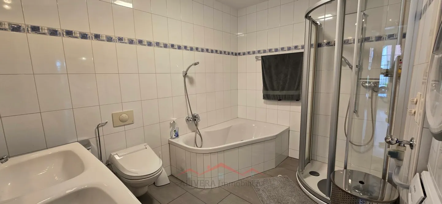 Très bel appartement en duplex au centre - Photo 6 sur 13