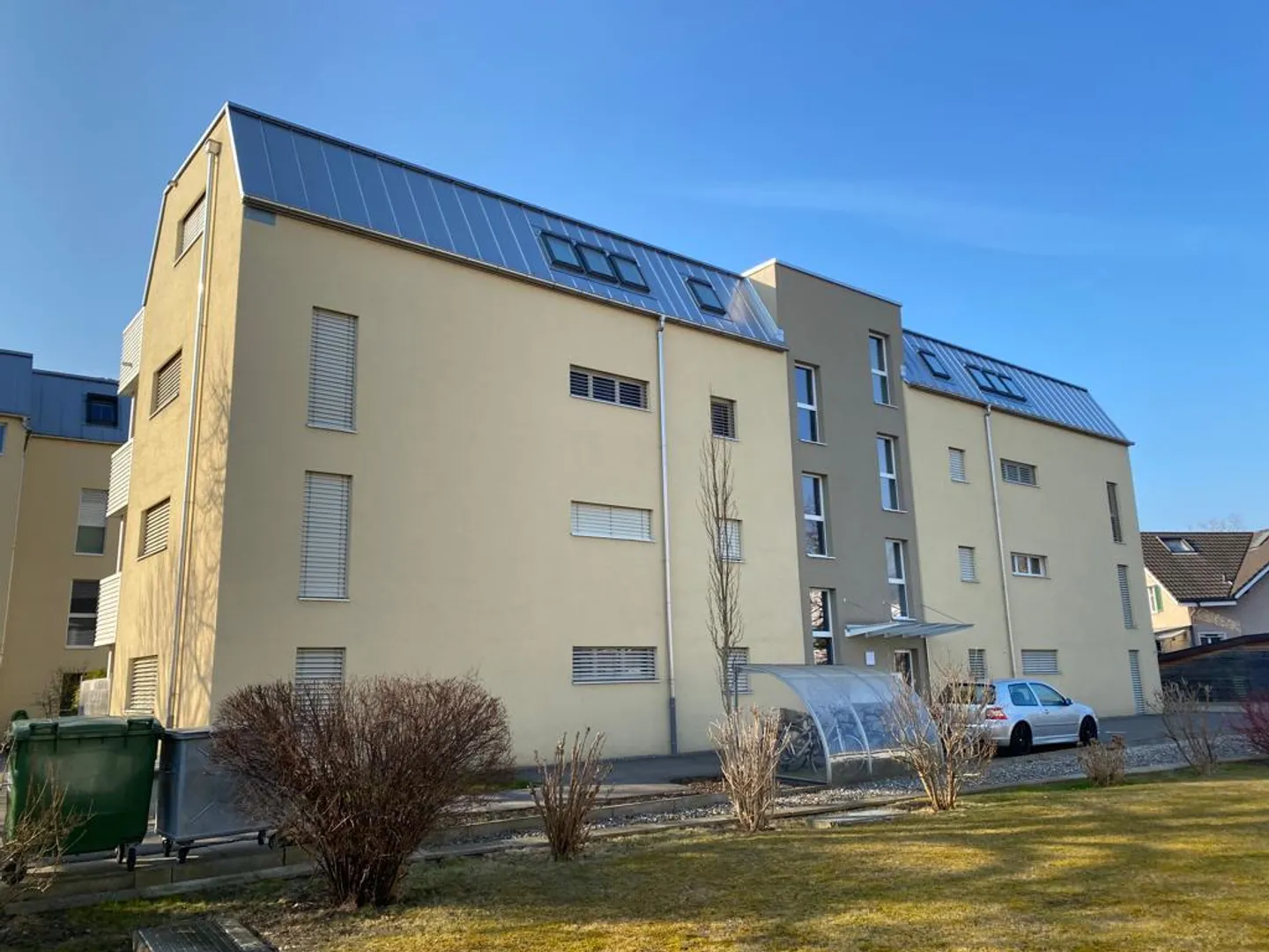 Appartamento sensazionale di 2,5 stanze al 2° piano, Est - Foto 2 di 11