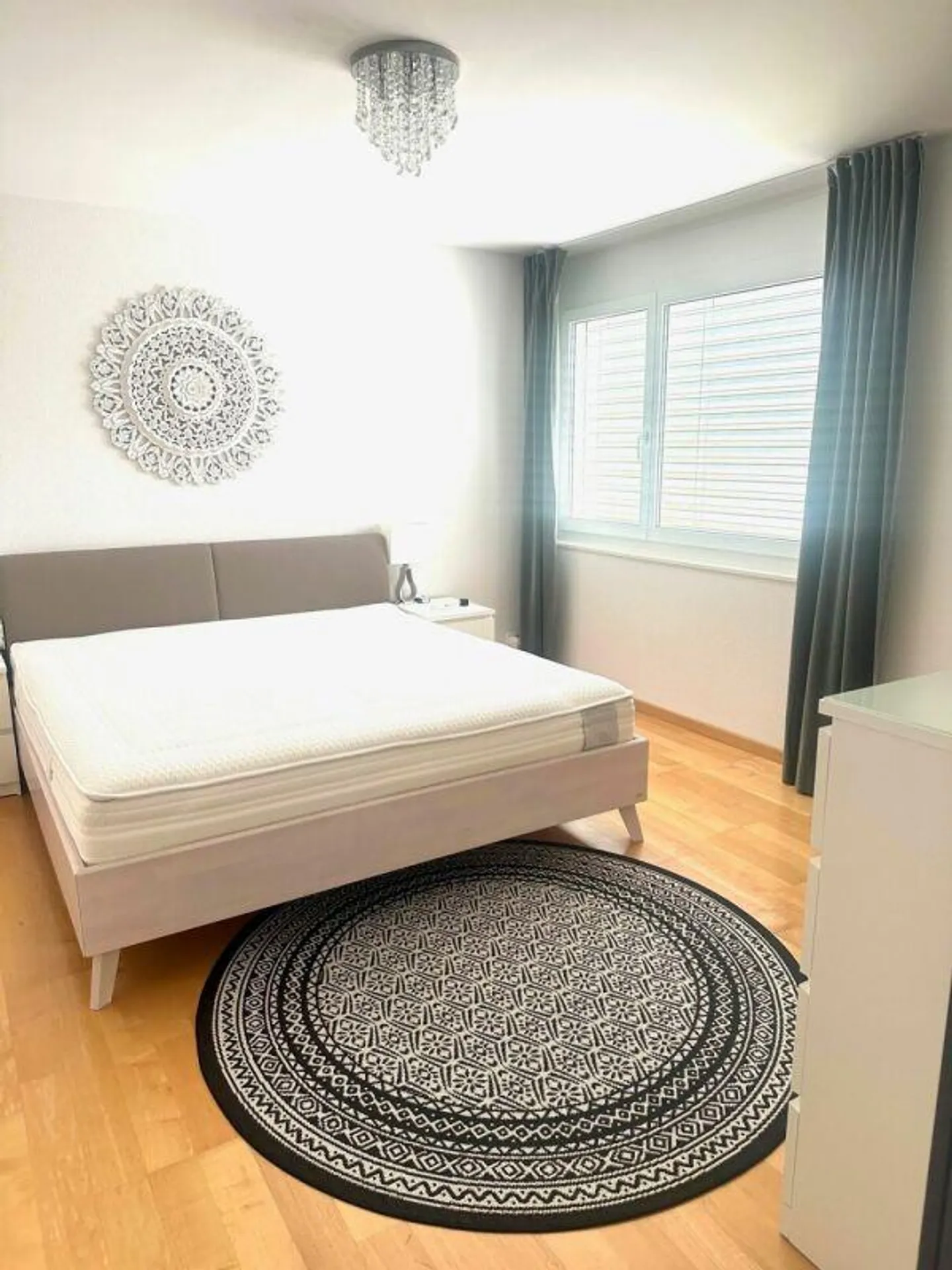 Appartement 4.5 pièces, 2ème étage dans un emplacement calme - Photo 5 sur 8