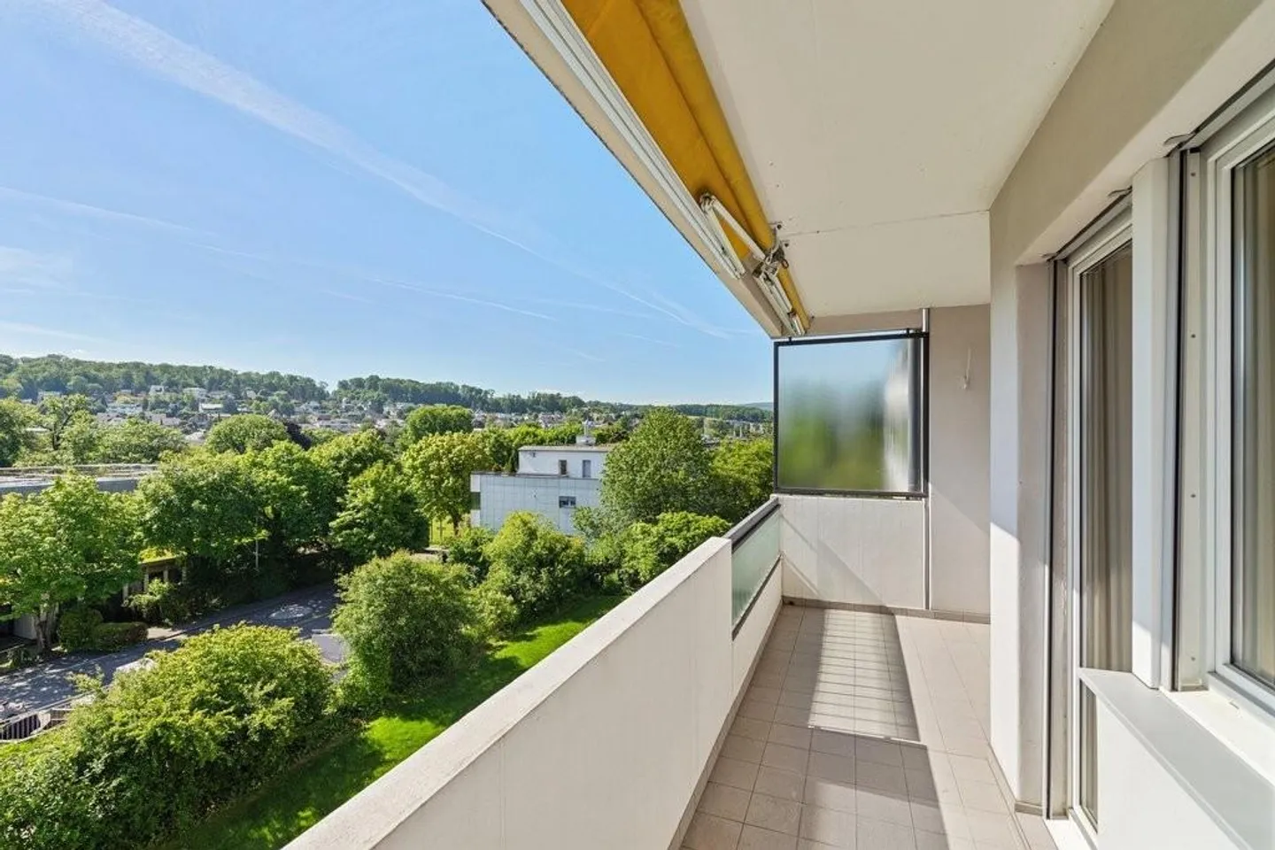 Living in the Green - just a few minutes from Basel - Photo 10 of 11