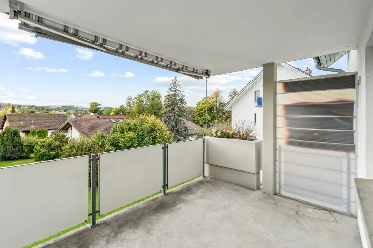 Appartement 4.5 pièces avec balcon dans un emplacement calme - Photo 6 sur 10
