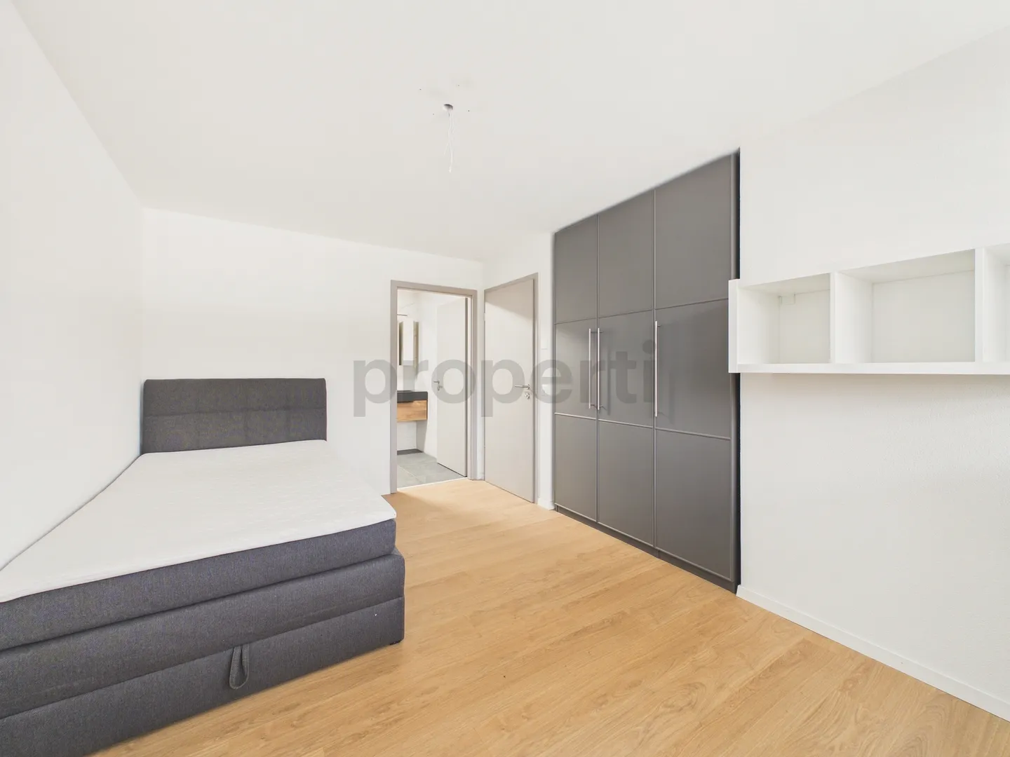 Elegante möblierte 3,5-Zimmer-Wohnung - Sierre - Foto 7 von 11