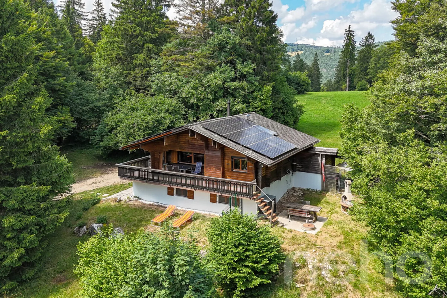 Natürlicher Paradies: nach Süden ausgerichtetes Chalet mit atemberaubendem Blick - Foto 2 von 13