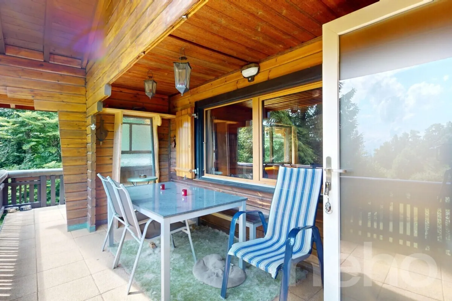Natürlicher Paradies: nach Süden ausgerichtetes Chalet mit atemberaubendem Blick - Foto 4 von 13