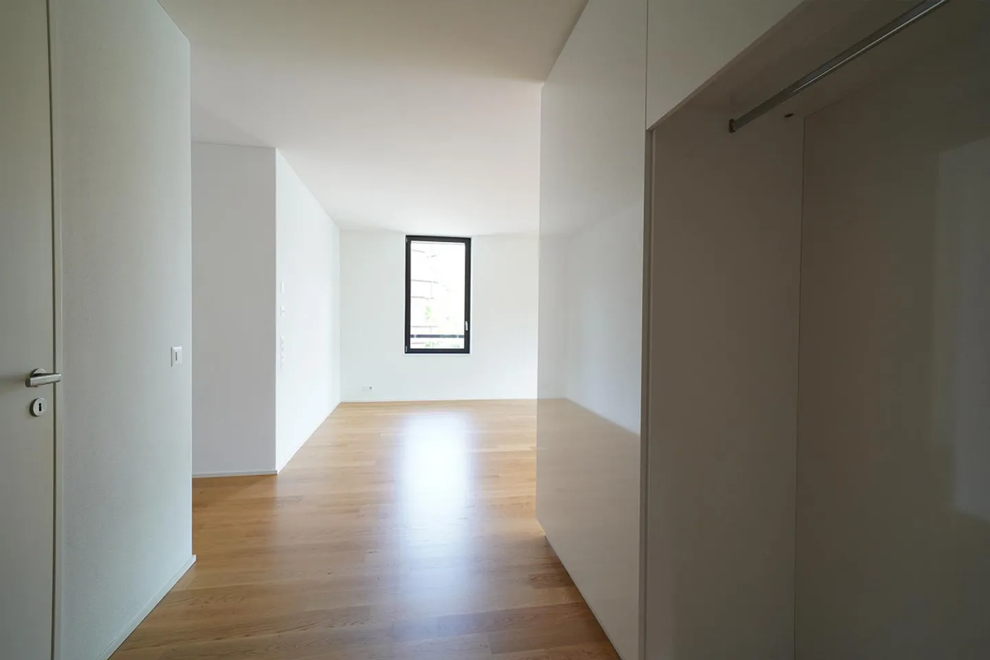 Moderne Wohnung - Foto 4 von 16