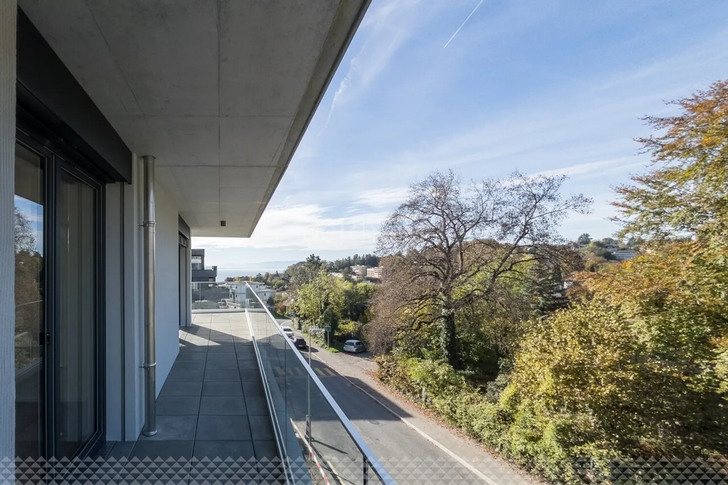 Sublime 4.5 rooms in a recent construction - Photo 11 of 13