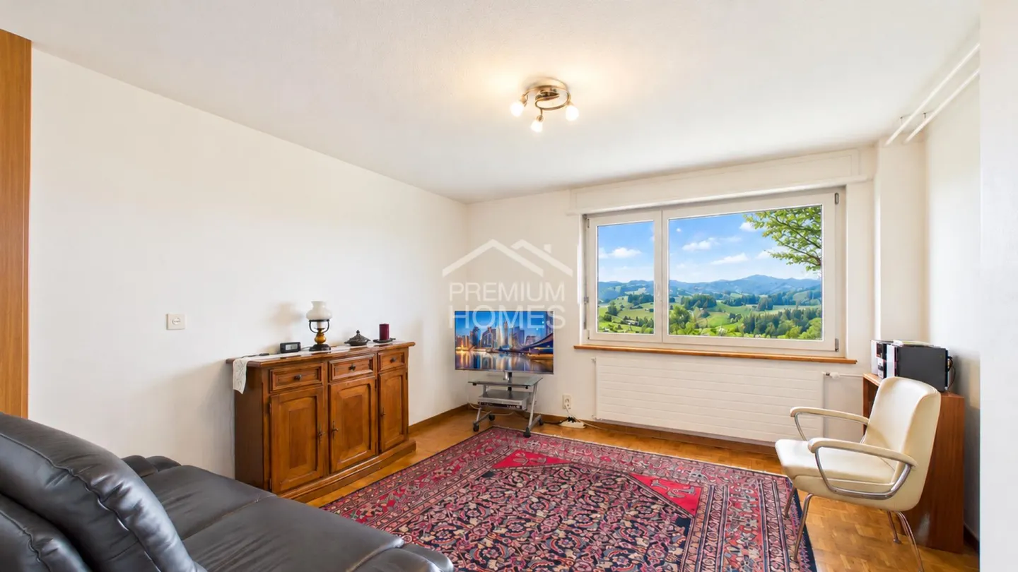 Posizione unica incontra una casa residenziale generosa! - Foto 8 di 13