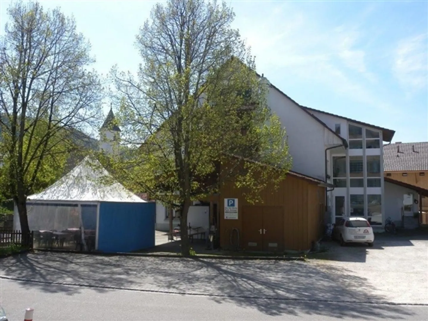 Ackerbaubetrieb - Foto 2 von 7