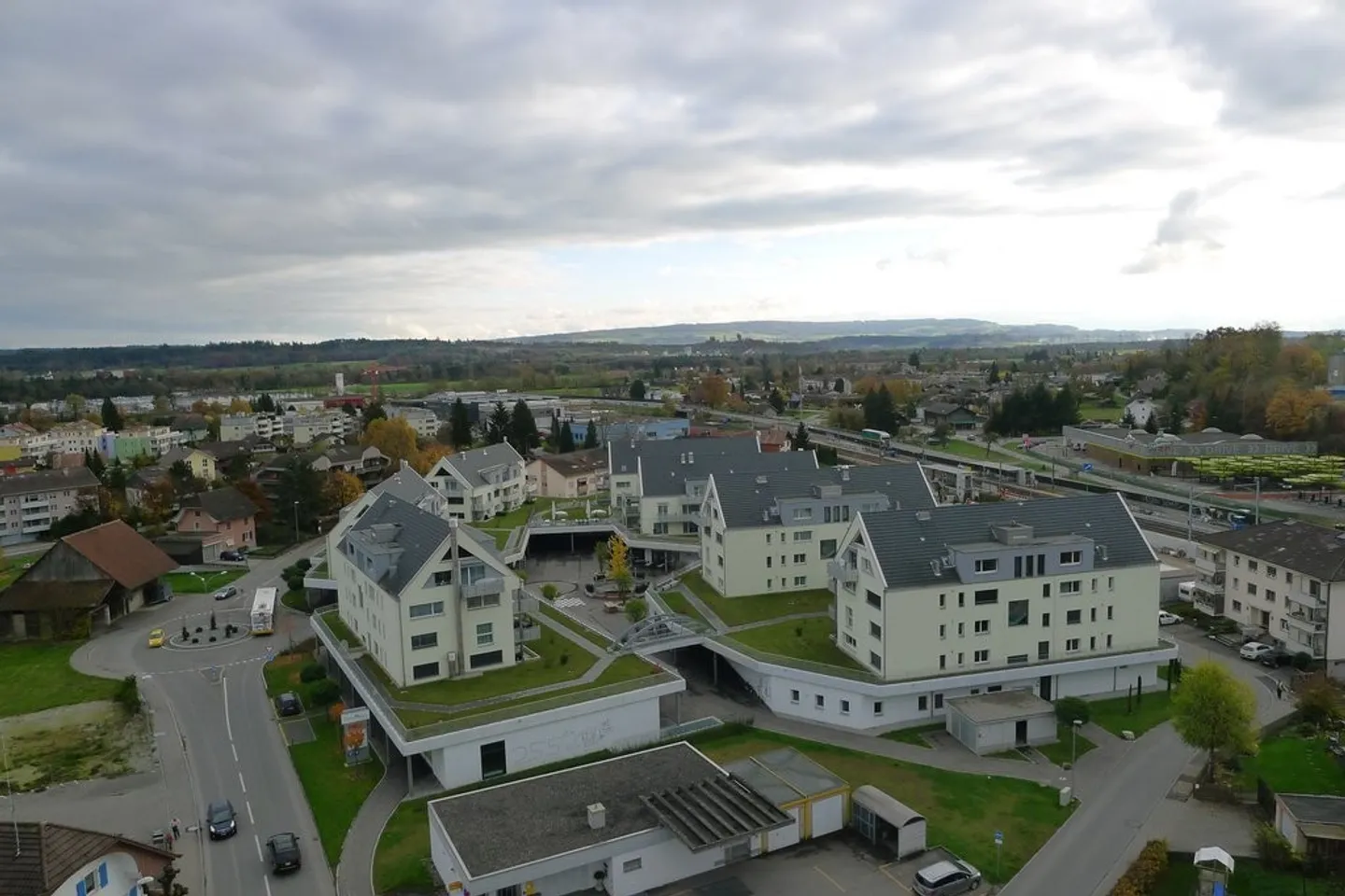Moderne 3.5 Zimmerwohnung - Foto 1 von 10