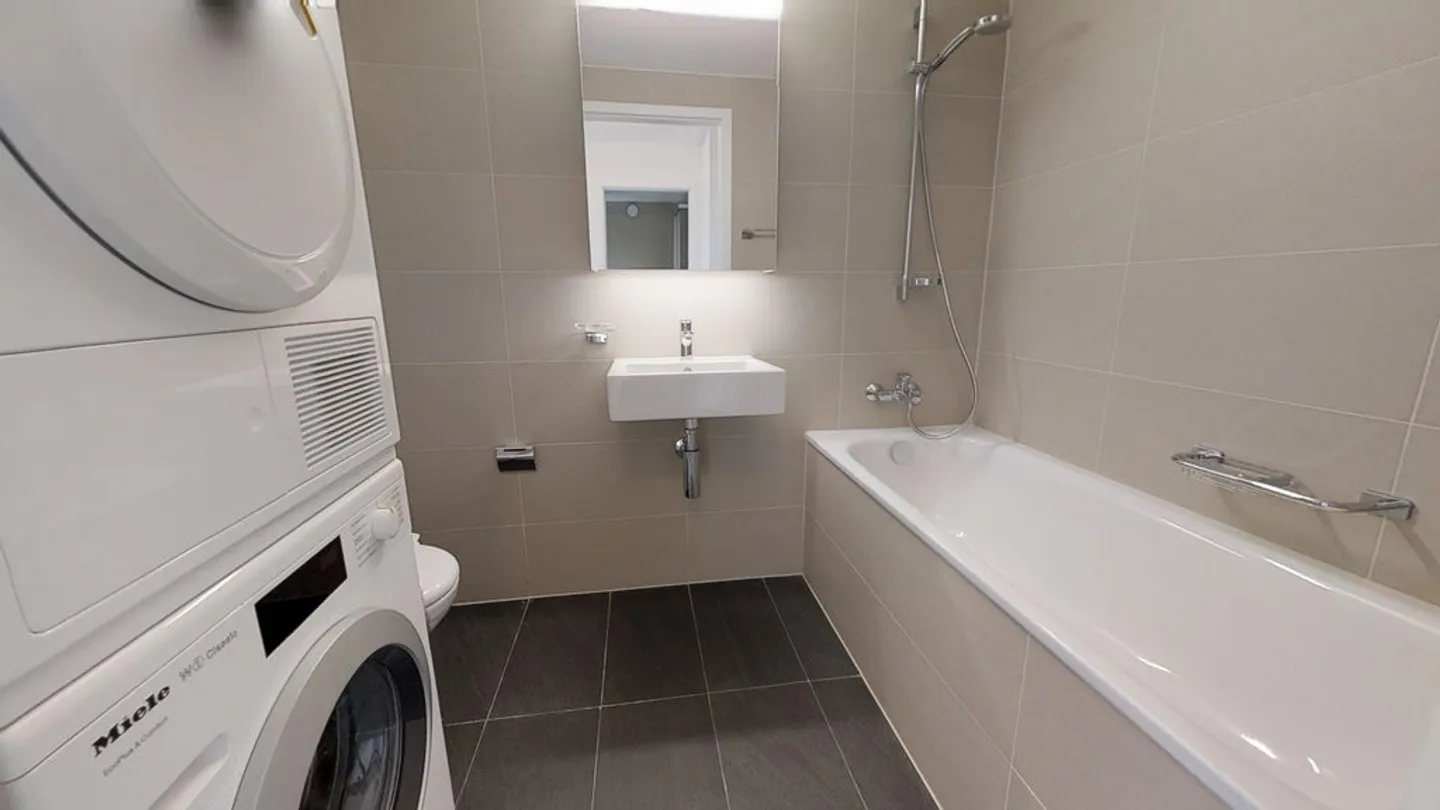 Are you looking for an apartment where living is good, with parking? - Photo 9 of 12