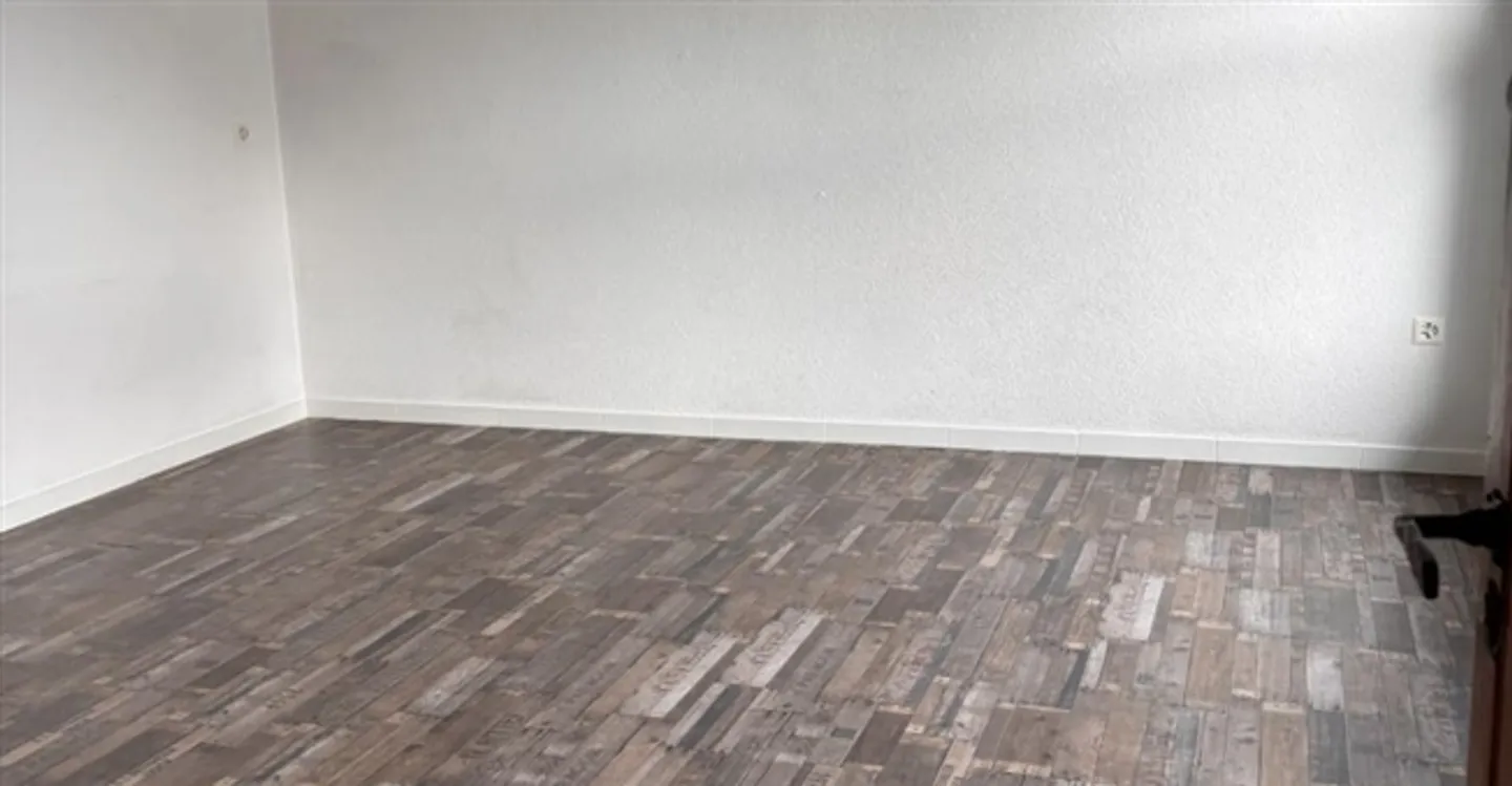 Commerce 3 rooms - Photo 9 of 12