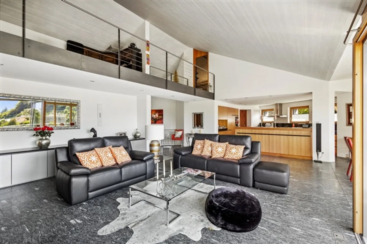 Casa singola di 7,5 stanze - Foto 1 di 13