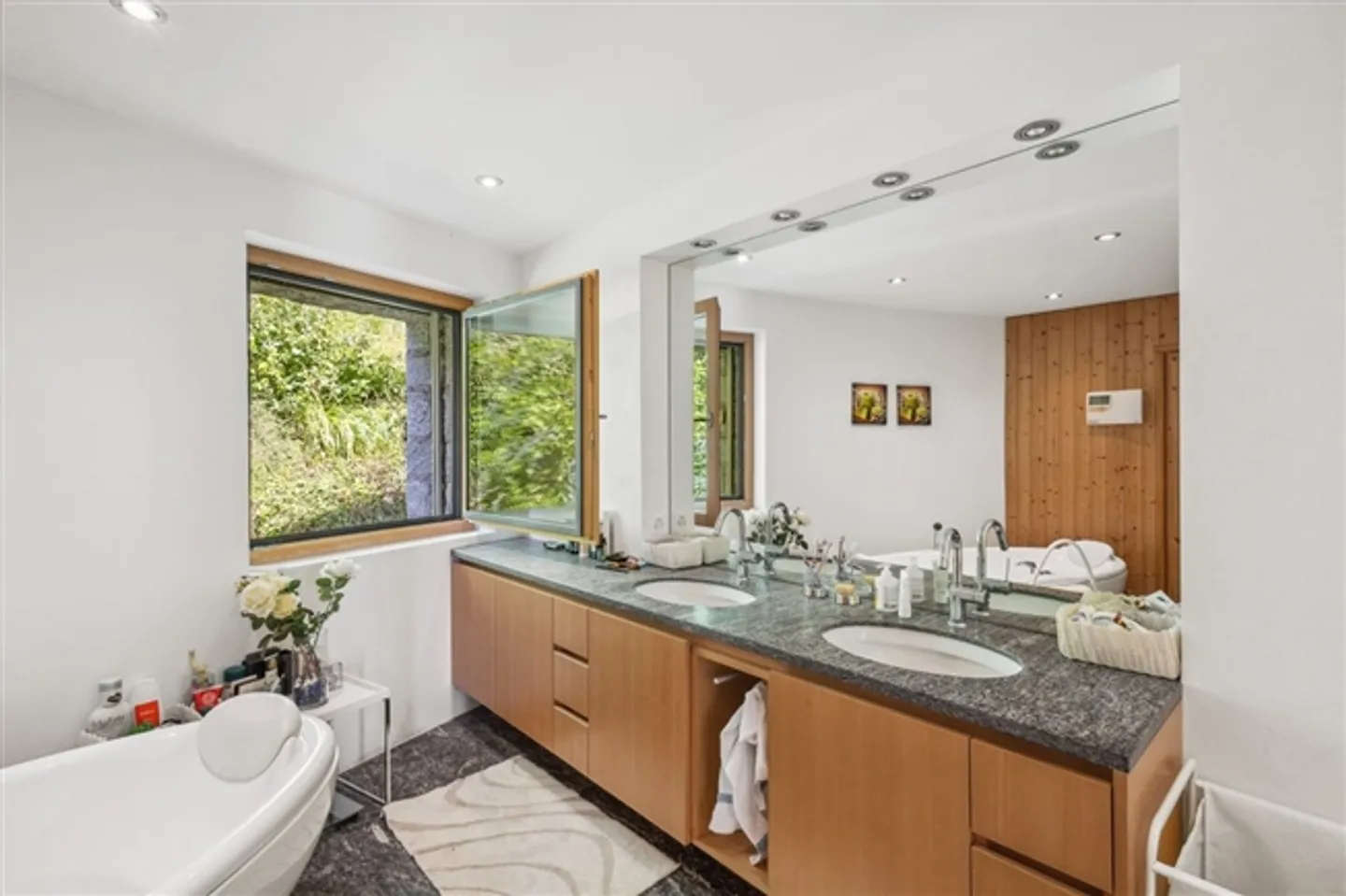 Casa singola di 7,5 stanze - Foto 8 di 13