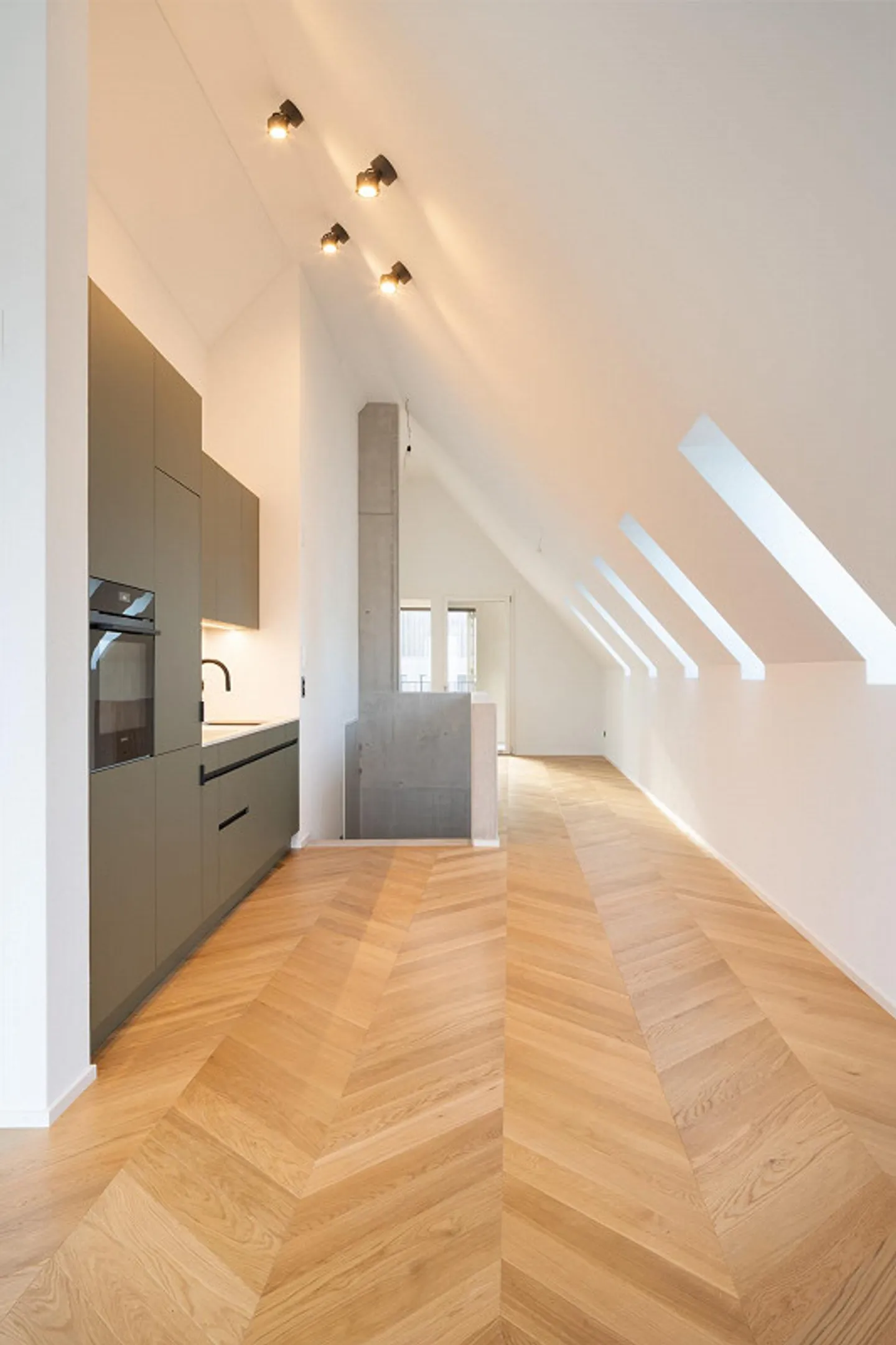 Appartamento loft in un nuovo edificio attraente - Foto 1 di 6