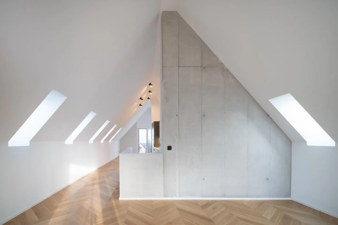 Appartamento loft in un nuovo edificio attraente - Foto 3 di 6