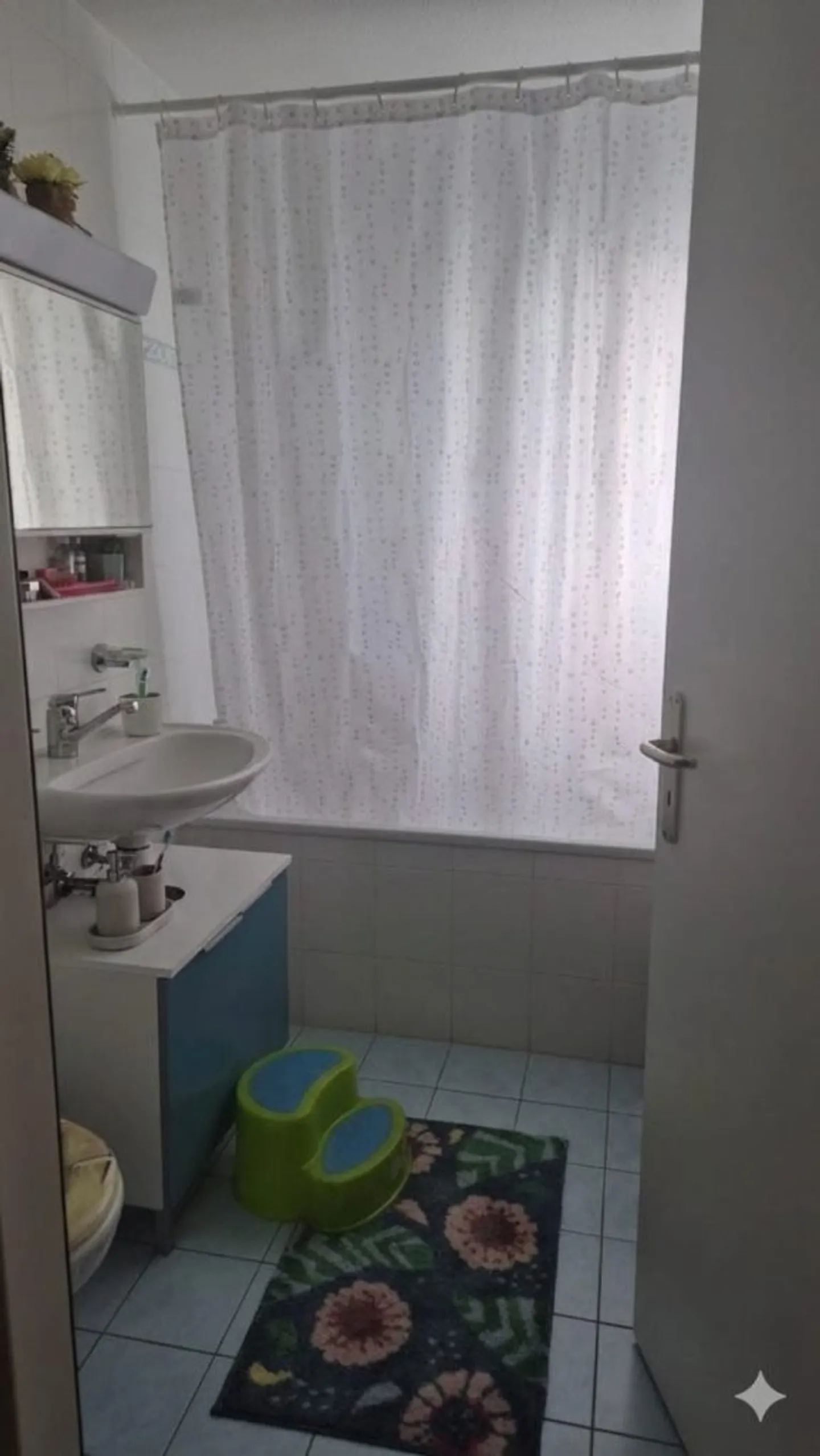 Appartement Charmant avec Balcon - Photo 5 sur 8