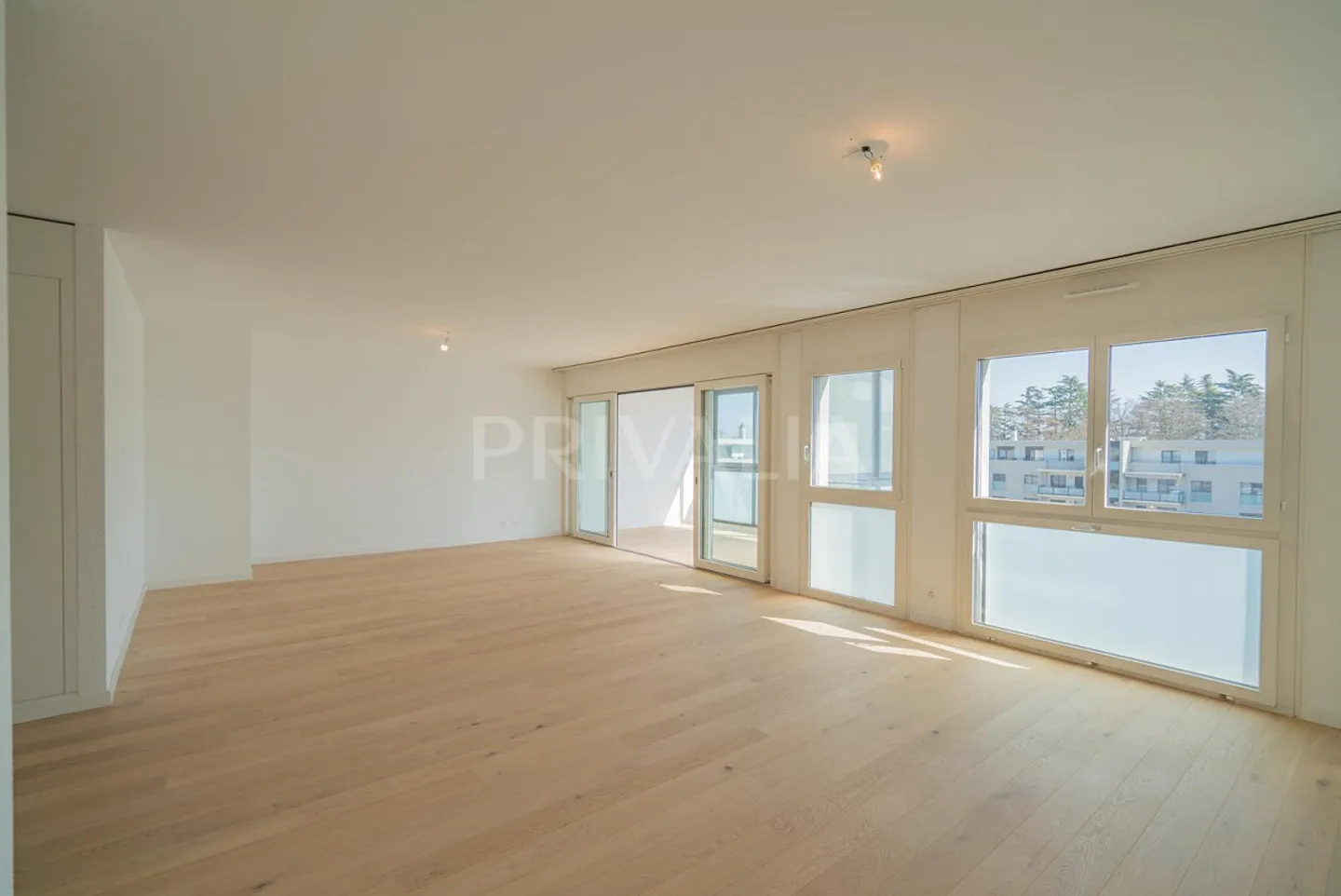 Apartment for rent - Photo 1 of 11