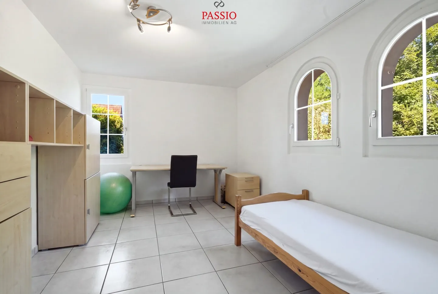 9-Room Villa with Tower and Dreamy Garden with Pool - Photo 15 of 47