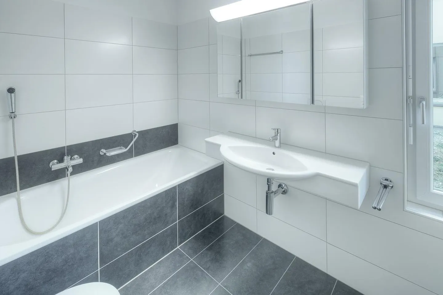 Modern apartment in a top location - Photo 7 of 12