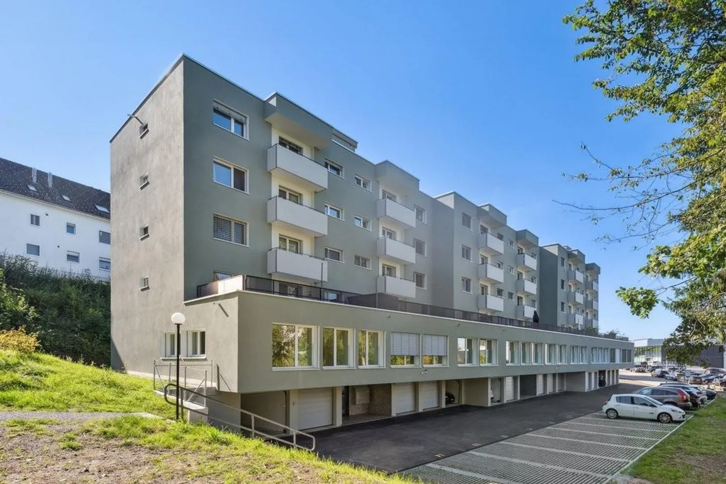 Grosszügige Wohnung in ruhiger Lage - Foto 1 von 7