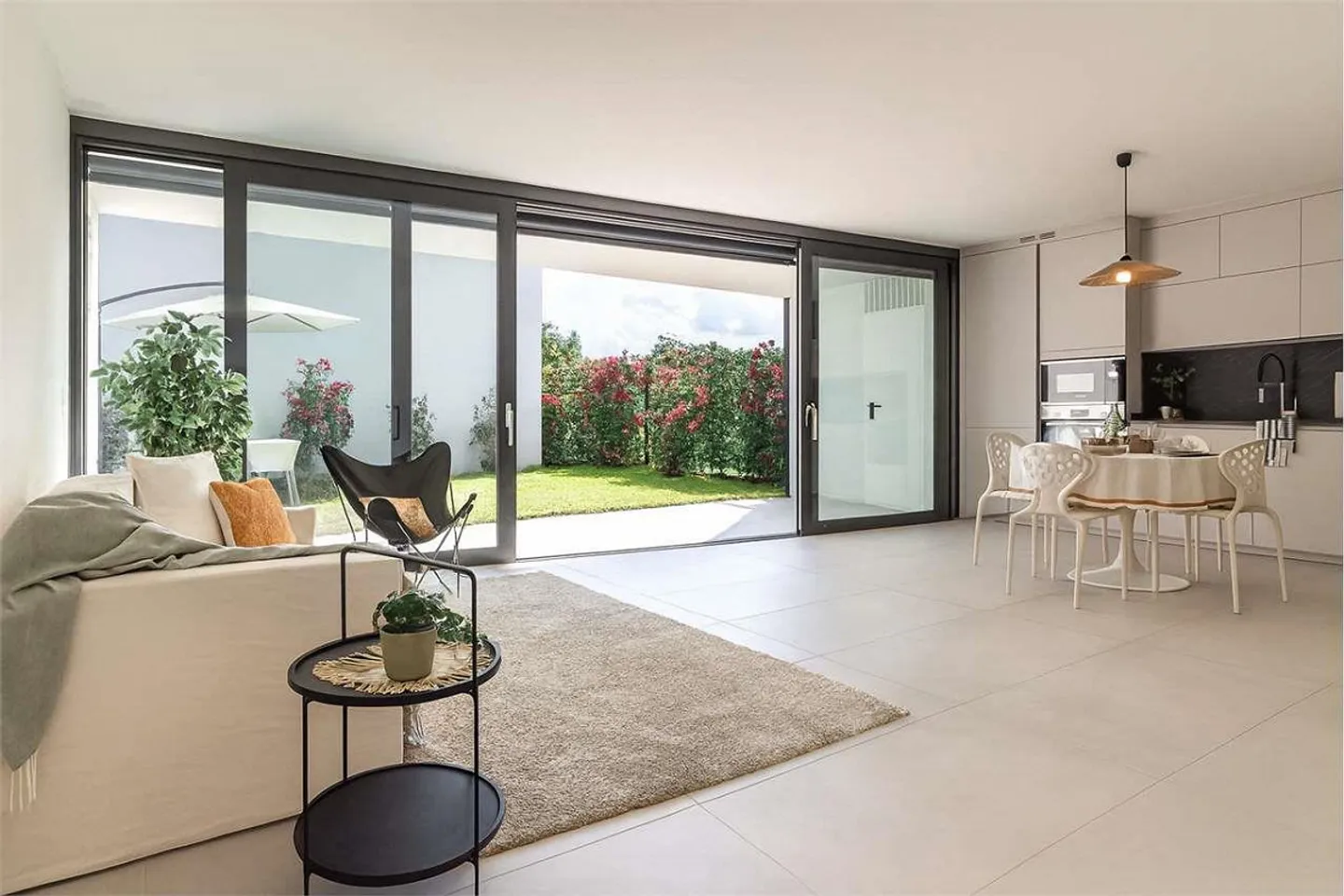 Elegance and Comfort Just Minutes from Lugano - Photo 2 of 13