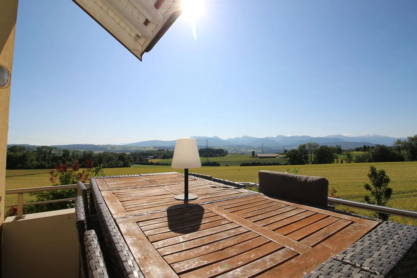 In vendita: Appartamento ai margini dei campi - Foto 1 di 11