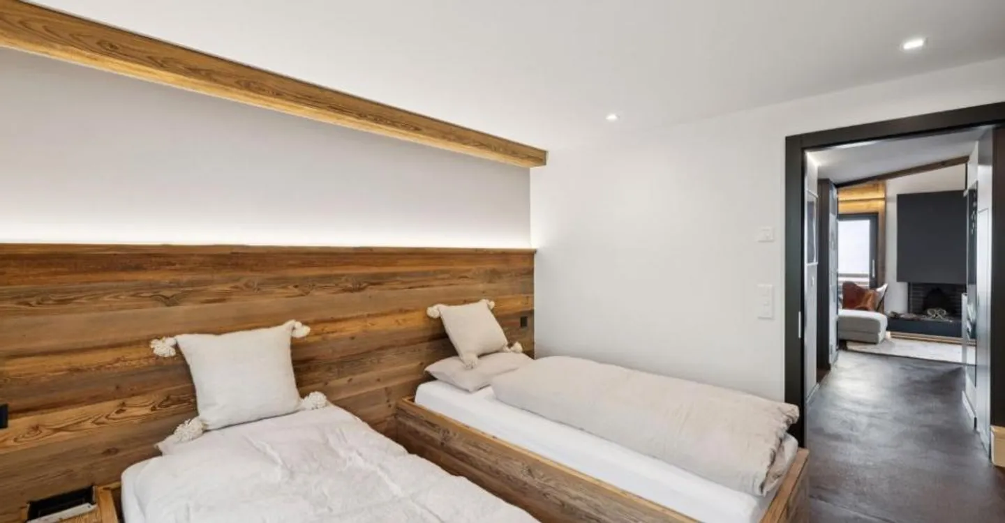 Dachgeschoss - 4,5 Zimmer - Thermales Wohlbefinden und Skifahren am Fuß der 4 Täler - Foto 6 von 6