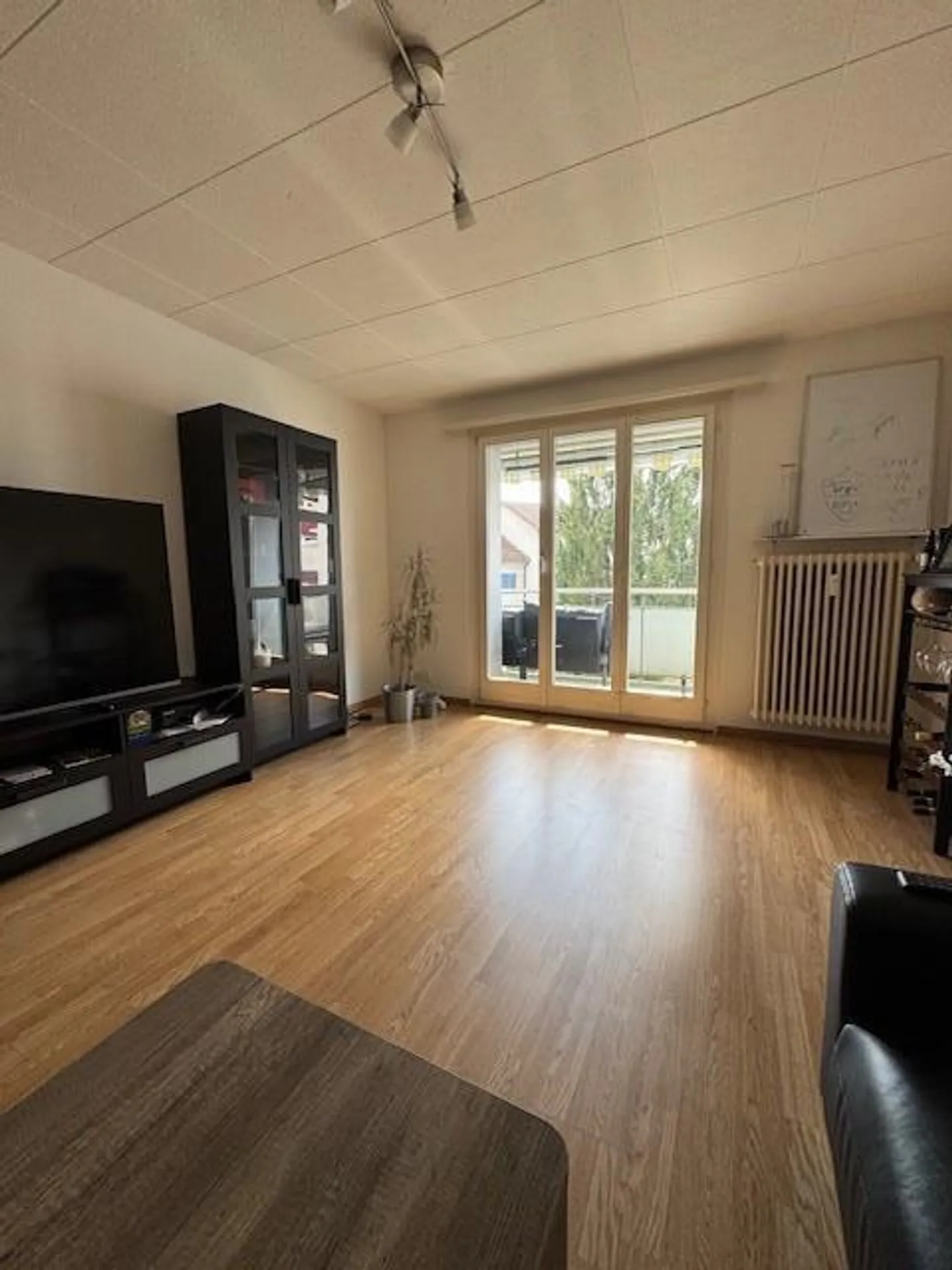 Appartamento Incantevole in Zona Tranquilla - Foto 3 di 14