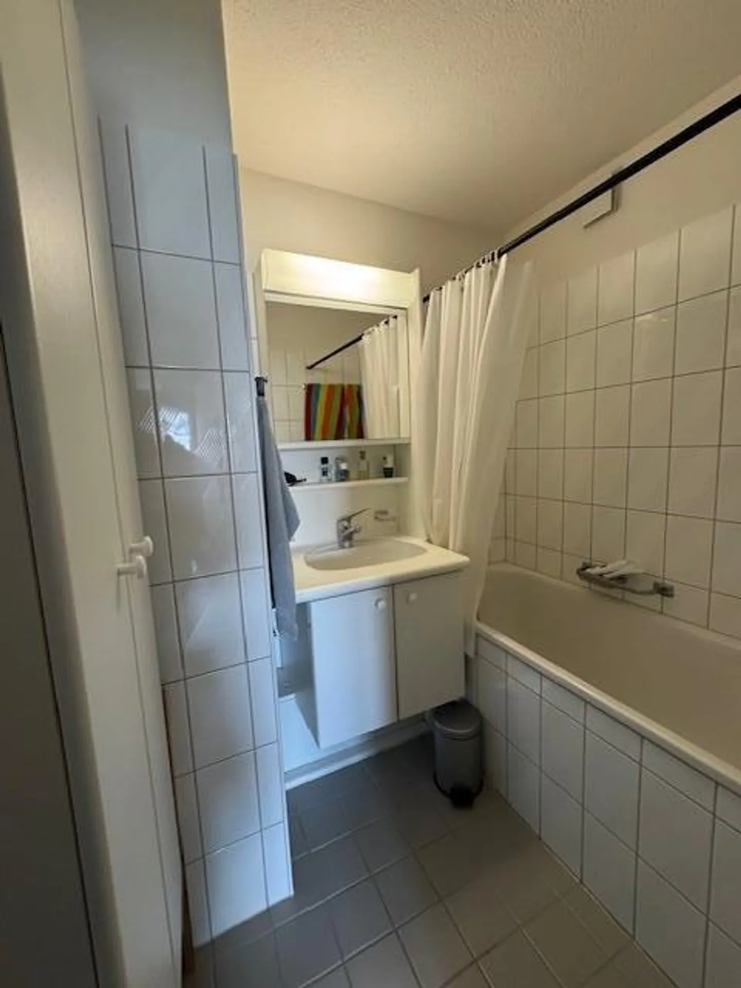 Appartamento Incantevole in Zona Tranquilla - Foto 11 di 14