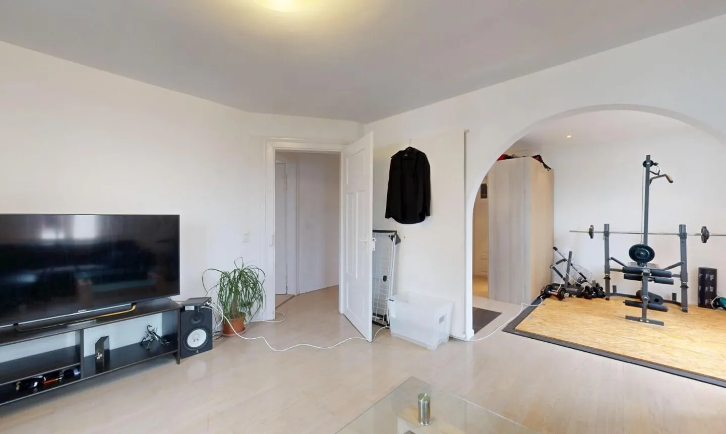 Maison multifamiliale attrayante avec potentiel de développement à Dietikon - Photo 8 sur 11