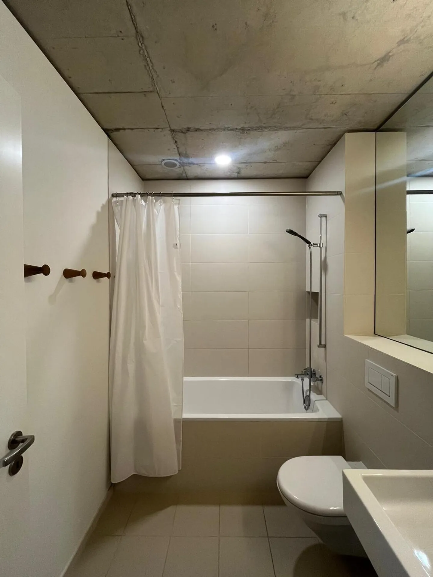 Appartamento in affitto - Foto 6 di 9