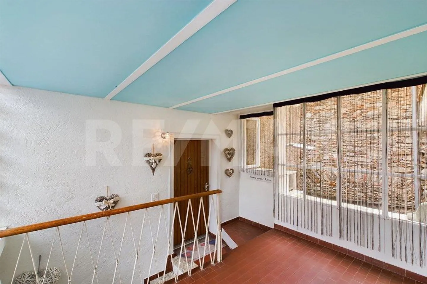 Casa di villaggio ristrutturata con garage - Foto 10 di 13