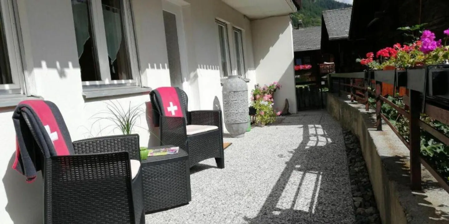Chalet unico - Casa residenziale con terreno edificabile - Foto 16 di 30