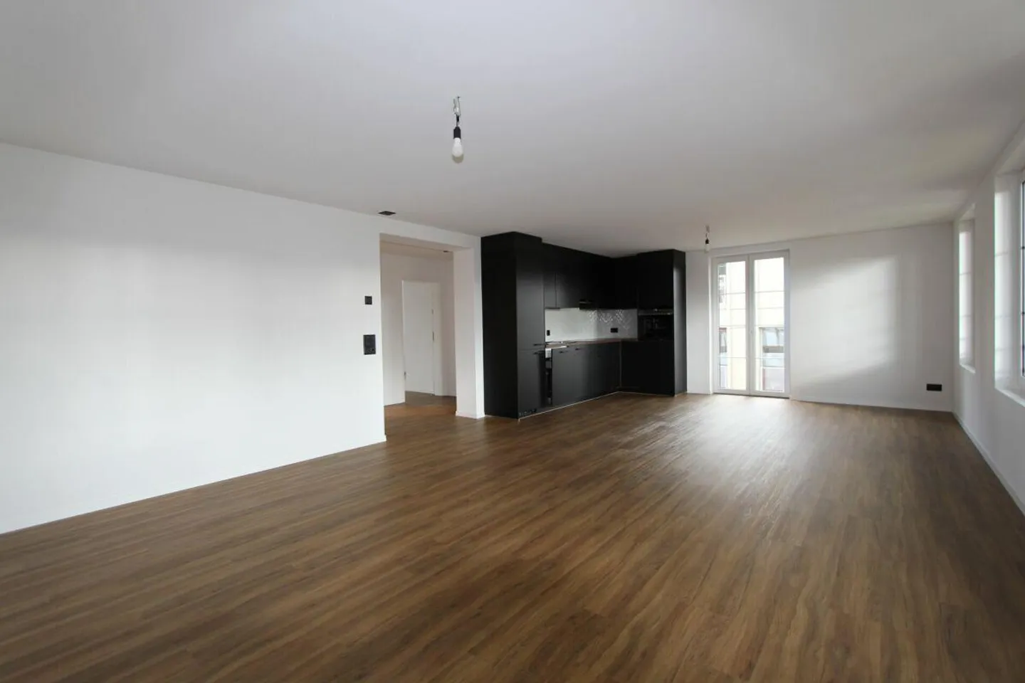 Casa multifamiliare completamente affittata - Opportunità di investimento attraente - Foto 14 di 18