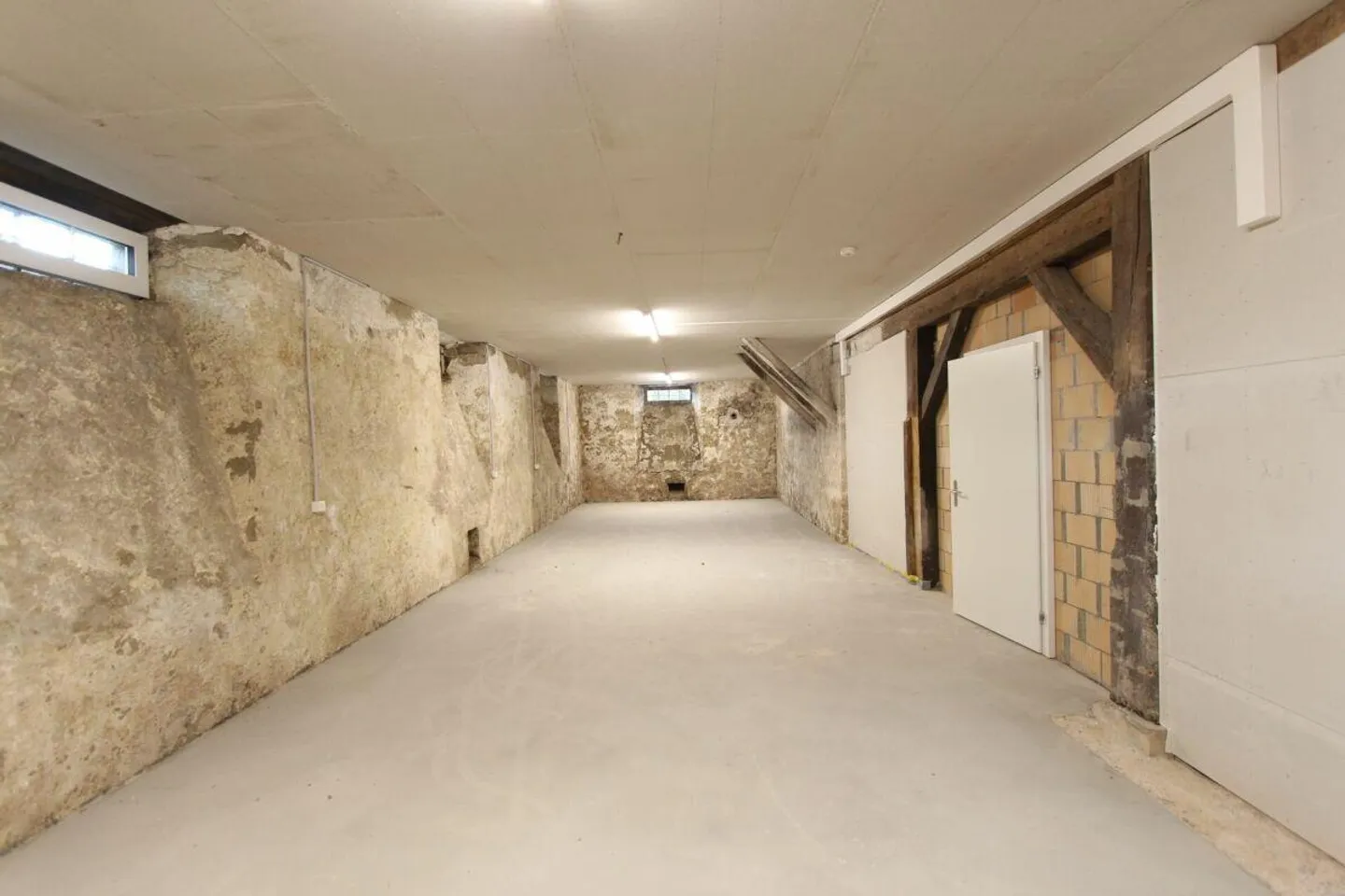 Casa multifamiliare completamente affittata - Opportunità di investimento attraente - Foto 16 di 18