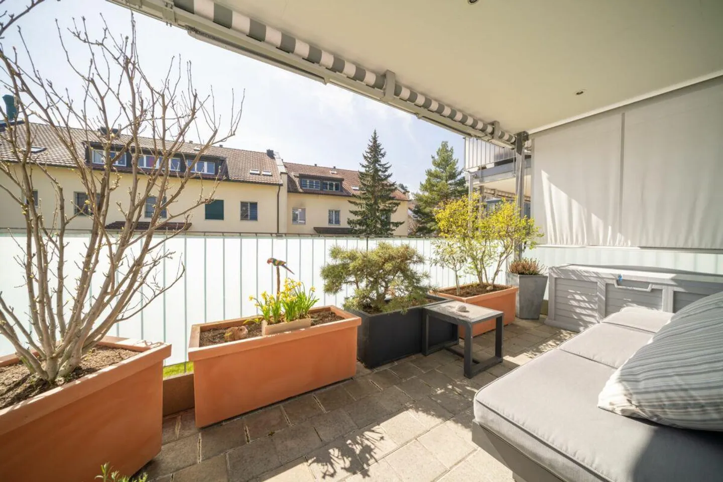 Close to the city and quiet - charming 3 1/2 room apartment - Photo 1 of 8