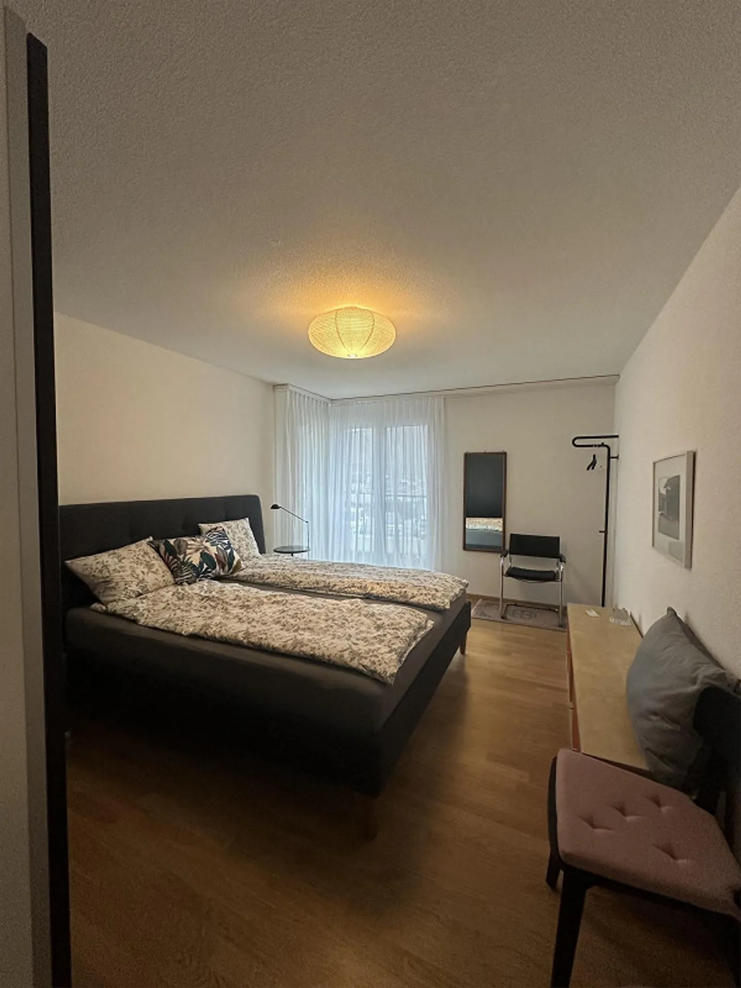 Bright, modern 3.5-room apartment - Photo 3 of 12