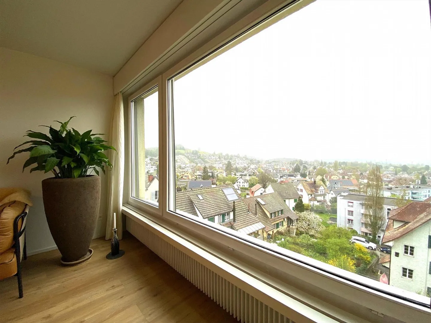 Bell'appartamento con vista panoramica sulla città - Foto 1 di 11