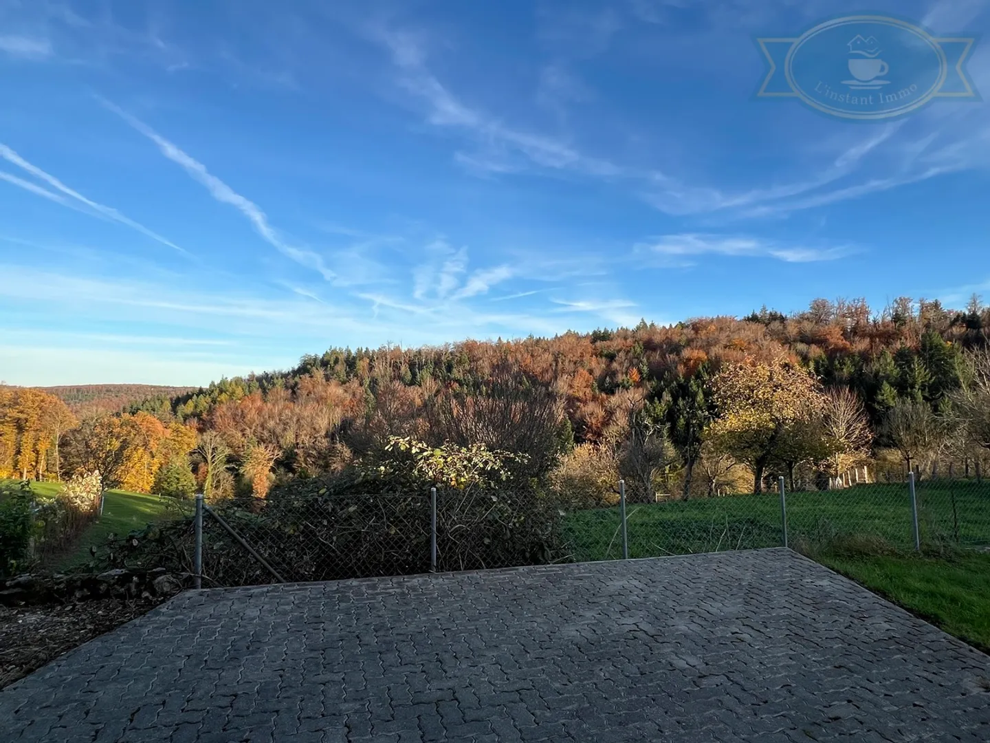 Single house for sale - Photo 3 of 10