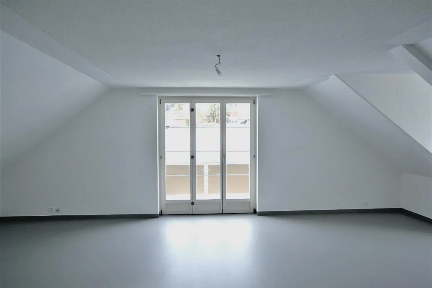 Ampio appartamento 4,5 locali - Foto 4 di 10