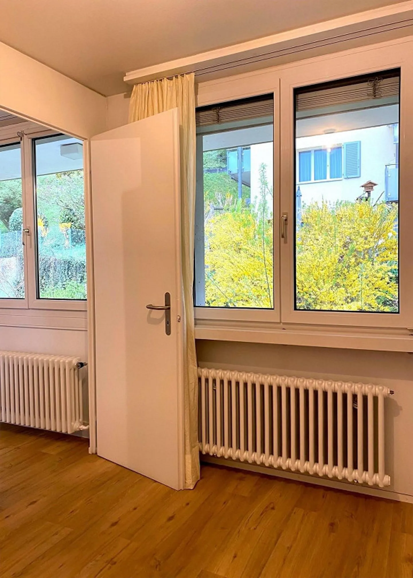 Bell'appartamento con vista panoramica sulla città - Foto 8 di 11