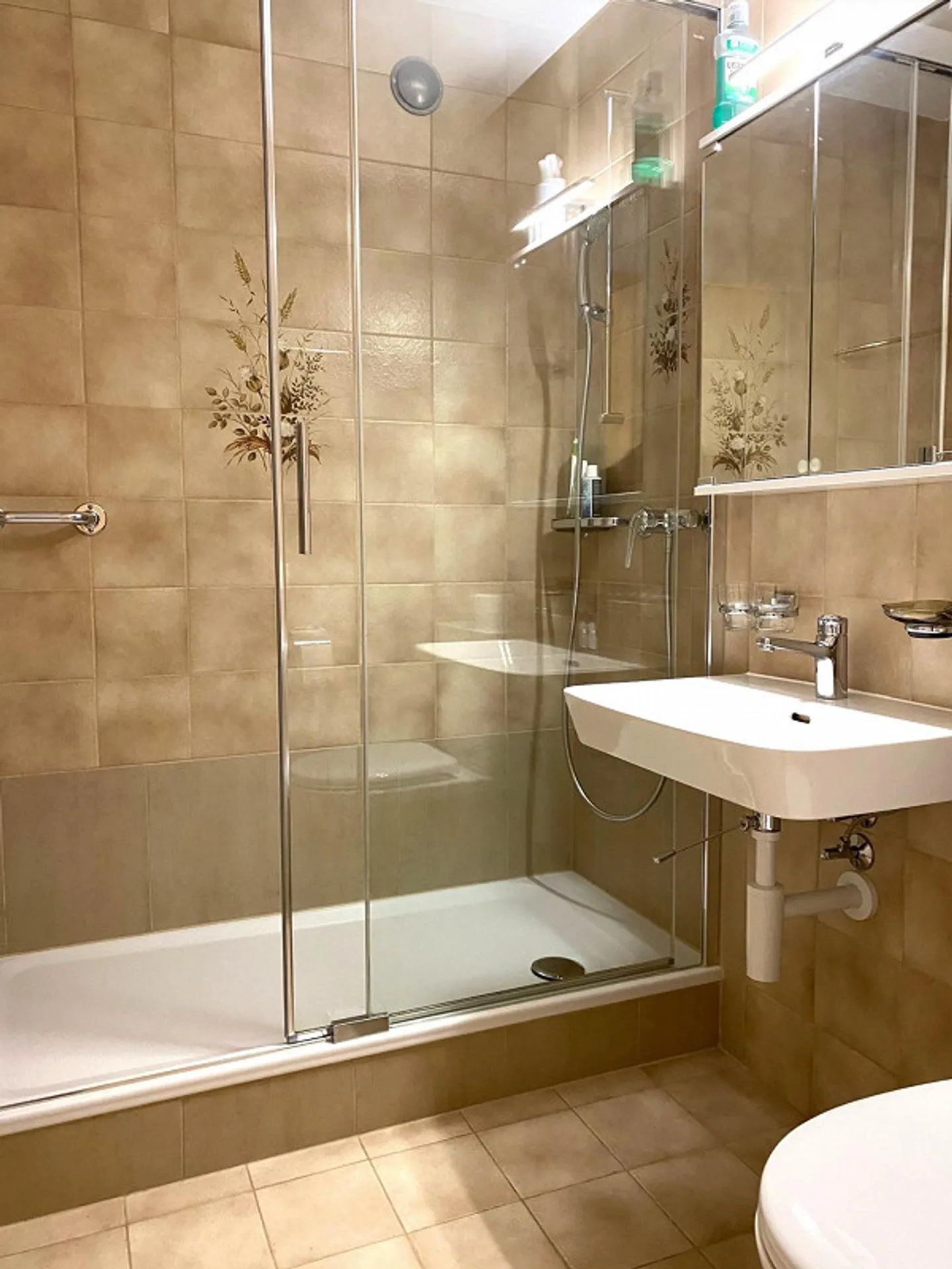 Bell'appartamento con vista panoramica sulla città - Foto 9 di 11